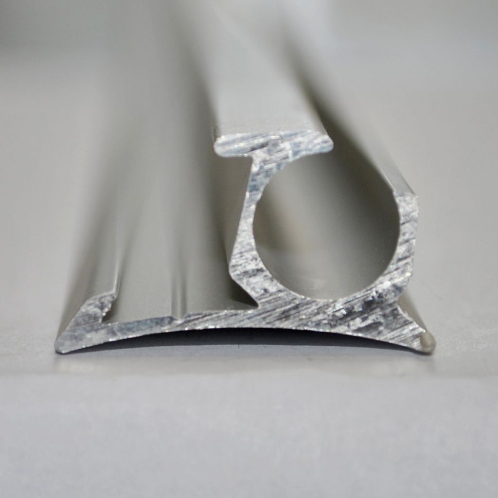 Kedrová lišta rádius, metráž