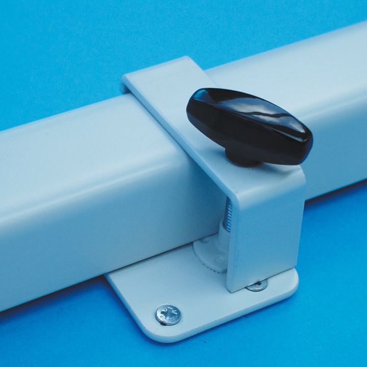 Upínací zařízení pro zvedací stůl HTA 116