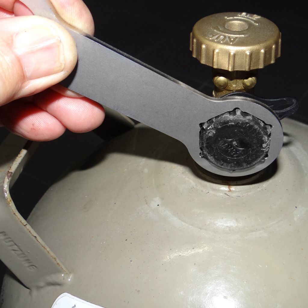 Klíč na plynový regulátor, nerez