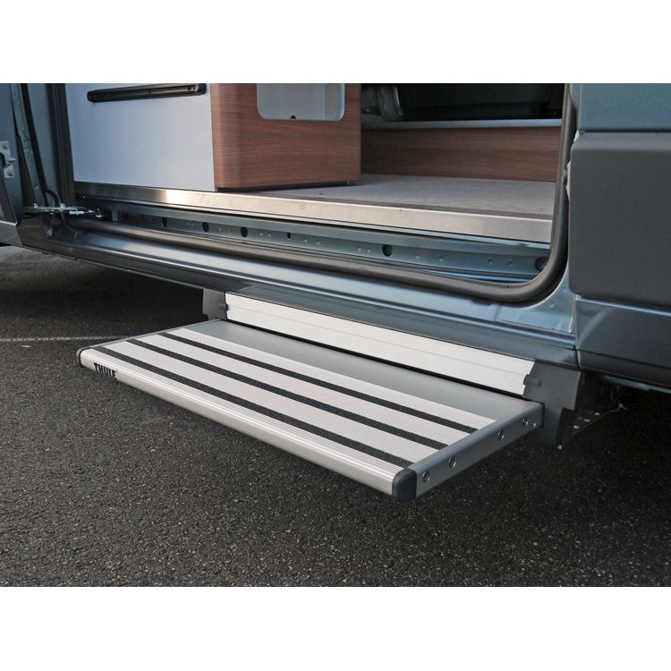 Thule Slide-Out Step V18 12V 550