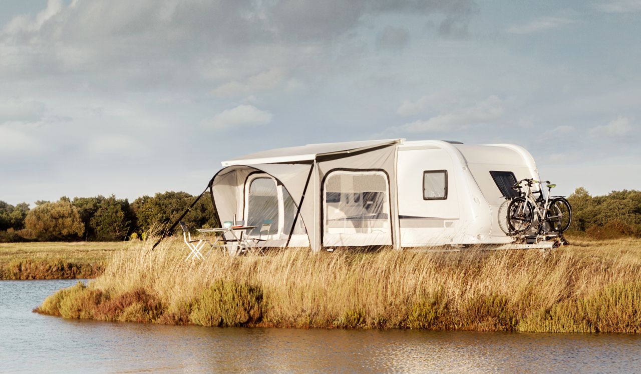 Thule QuickFit 3,6 x 2,25 m, Výška střední