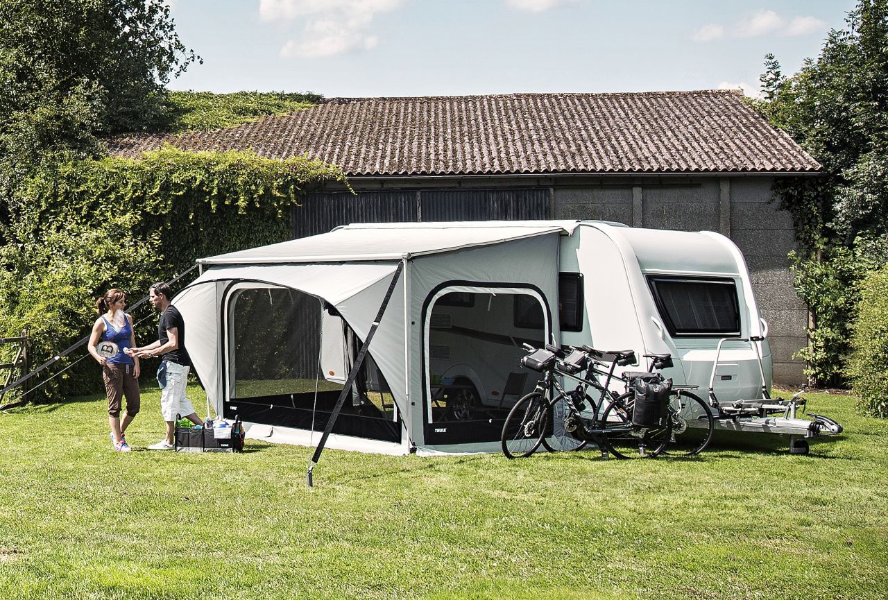 Thule QuickFit 3,6 x 2,25 m, Výška střední