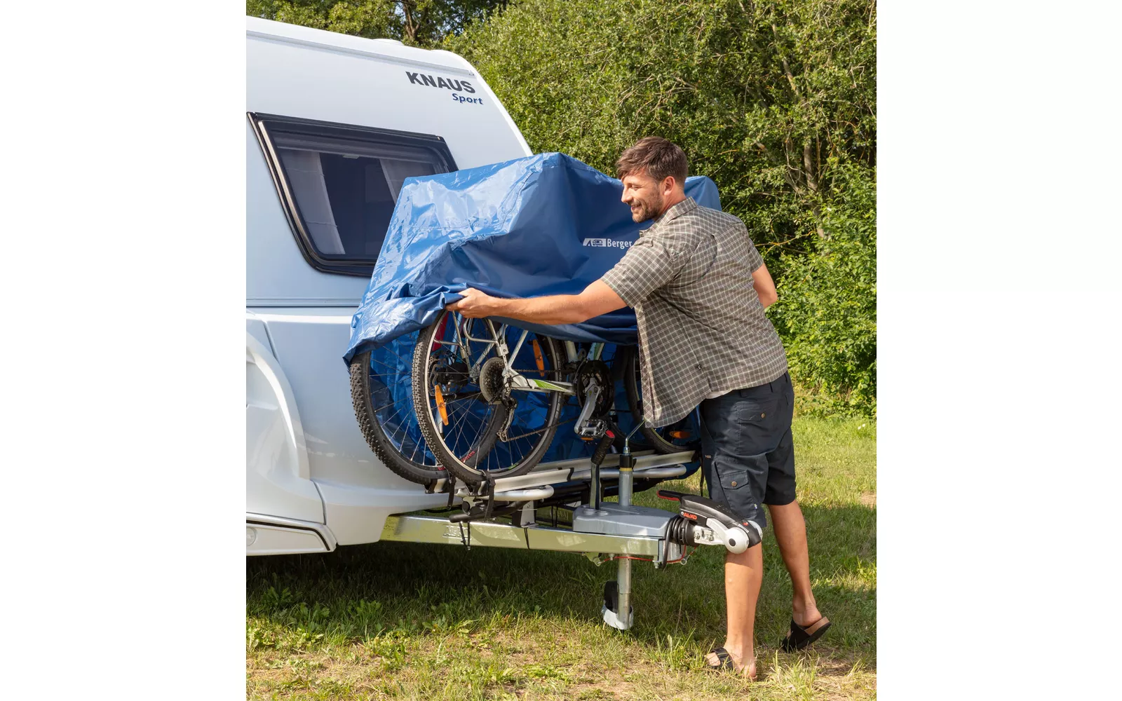 Ochranná plachta Berger přední, na 2 kola