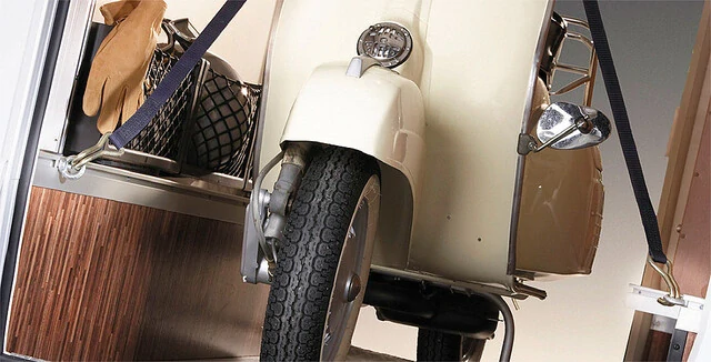 Upevňovací oka 2 ks