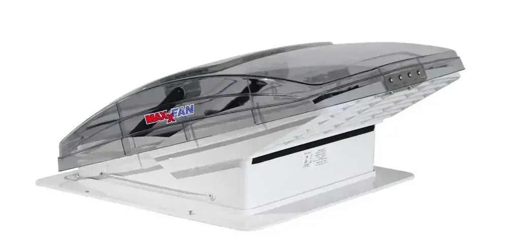 Střešní ventilátor MaxxFan Deluxe, transparentní