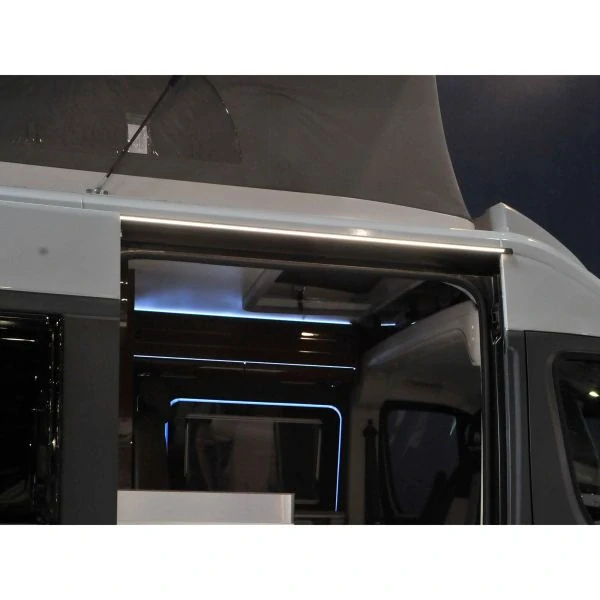 Boční okapová lišta H.A.B.A. s LED světlem pro MB Sprinter/VW Crafter