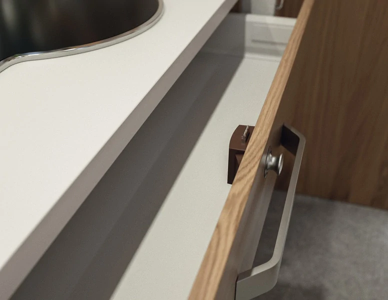 Zámek Push-Lock, hnědá